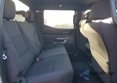 2025 Toyota Tundra Crewmax Sr из США, поврежденный, VIN 5TFLA5AB0SX042380